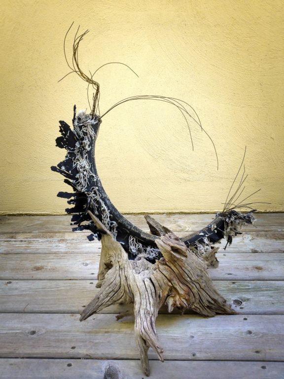 Pop Arc left view, tire piece, wire, driftwood, 28"H x 18"W x 14"D